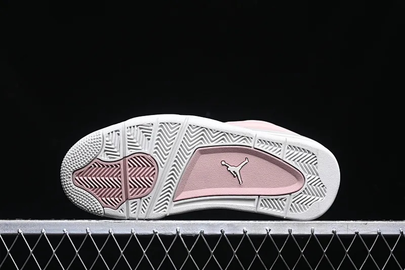 All categories Air Jordan Jordan series basketball shoes Air Jordan 4 DT version Air Jordan 4 "Remastered" AJ4 Joe 4 low-top retro basketball shoes FQ7940-600